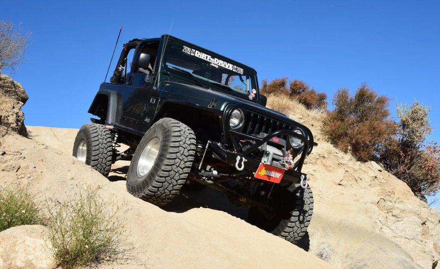 What are jeep lockers 2